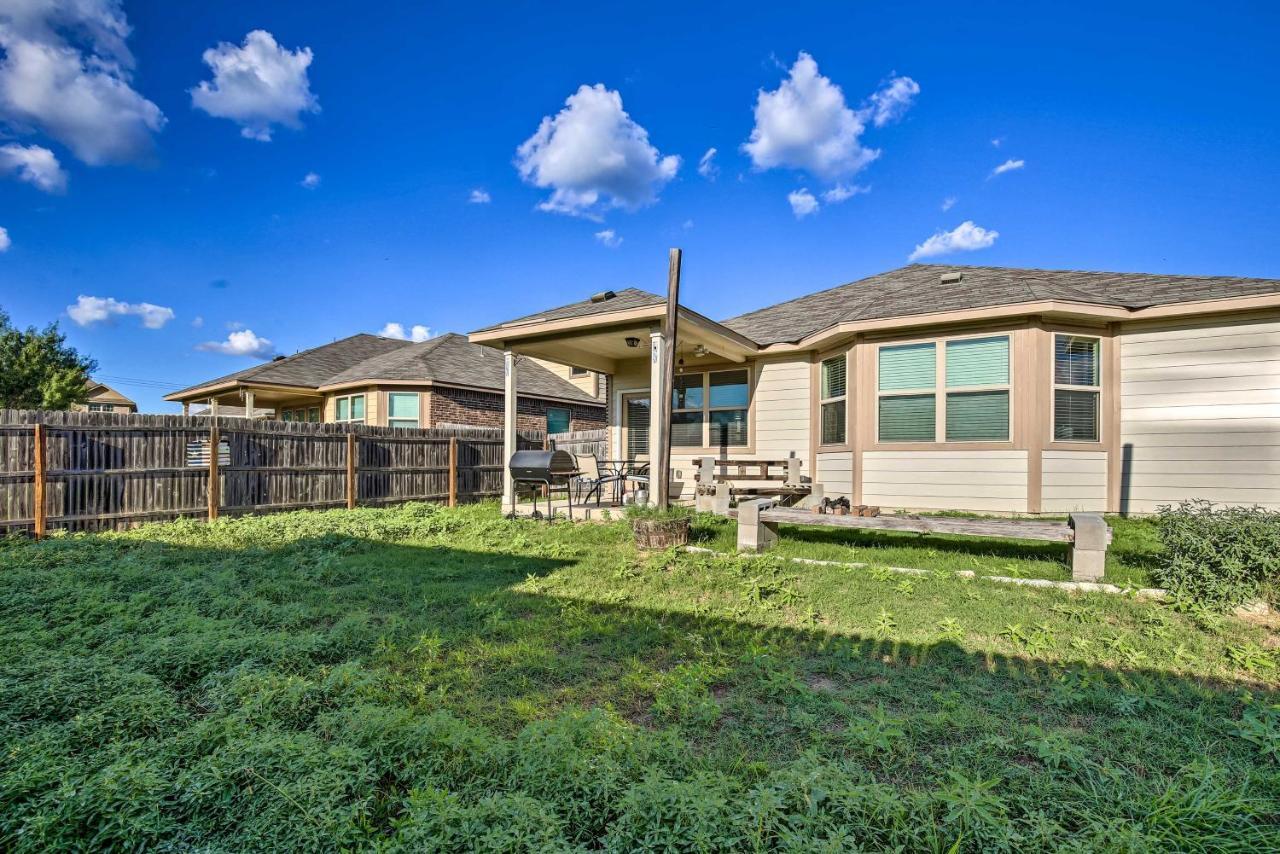 San Antonio Home With Yard About 8 Mi To Lackland! Buitenkant foto